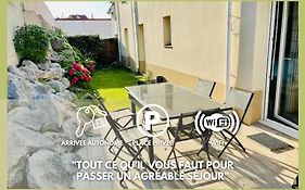Villa Louise - Appartement Spacieux Proche Digue Avec Jardin